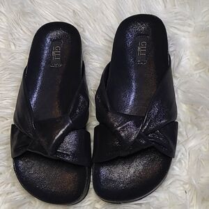 G.I.L.I Pearlia Black Simmer Fabric Silp on Slide Sandals 6.5 NWT